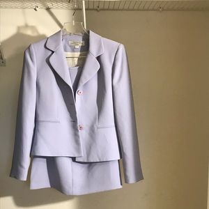 TAHARI pastel purple suit and skirt 4p